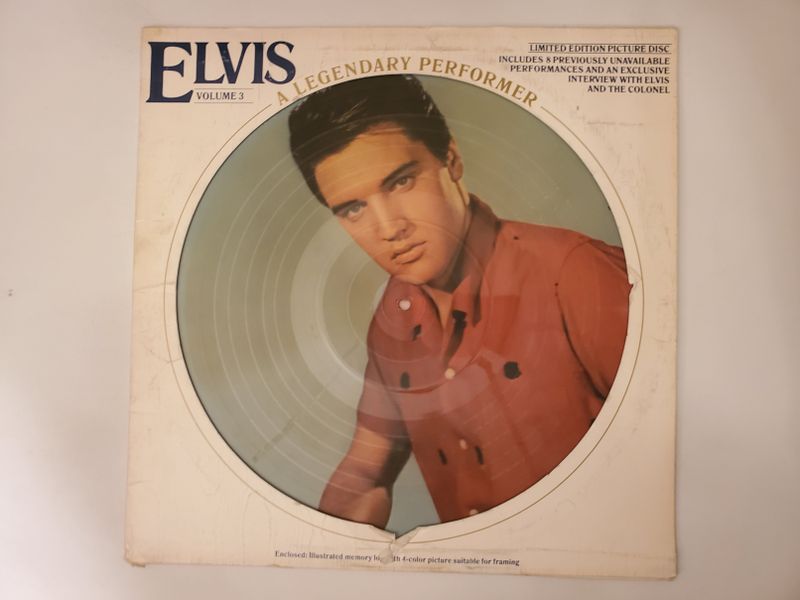 Elvis Presley A Legendary Performer, Volume 3 vinyl record